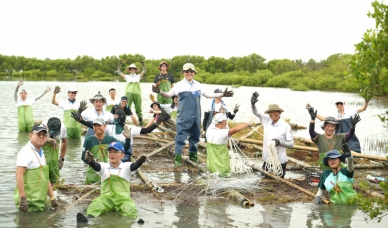 星耀能源發起「給水鳥一個家」環境行動 跨界在雲林口湖共築生態浮島〜