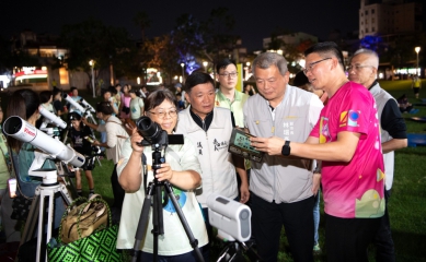 星空下的天文課〜天文奇景「血月」9/8現身 嘉義市民搶先仰望星空！