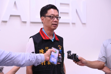 路權未核准就開始收費｜2025花蓮太平洋洄瀾鐵人三項賽，民間主辦單位「瘋三鐵股份有限公司」未能與公路局就路權協調達成共識，逕自宣布取消，嚴重影響參賽選手權益，對花蓮推展運動賽事造成不良影響。花蓮縣政府嚴正聲明：維護選手權益！