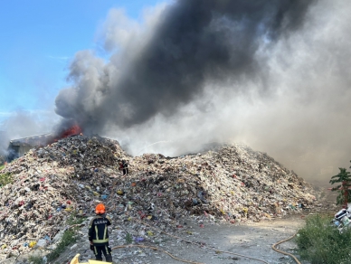 垃圾山大火｜村長石福春預警成真，可憐的草民，賤如螻蟻、人微言輕！