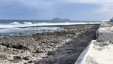 掀長浪｜強烈颱風樺加沙進逼，蘭嶼、綠島9/22日全天停班課，其餘正常班課。