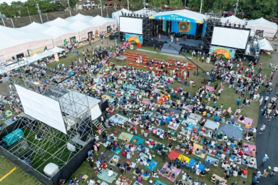 南投一心二夜「經典之夜」演唱會　人潮擠爆中興大操場