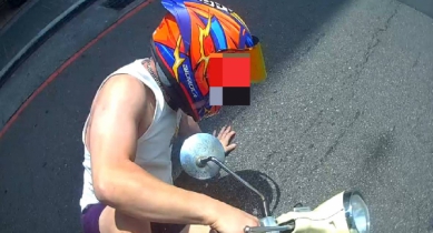 通緝犯騎車帽帶沒扣被攔 逃逸撞自小客車為警所逮