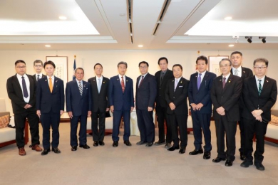 日本那珂市先﨑光市長設「台南道」紀念友誼 黃偉哲盼情誼傳承至下一世代