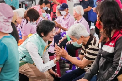 高雄市長民進黨內初選不到百日4綠委週末假日衝刺