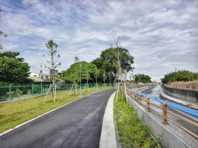 八堡一圳廊道完工啟用。(照片縣府提供)