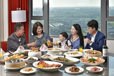 政府普發1萬  福容voco幫你放到最大  1.3折套房開箱  餐飲滿萬贈3千抵用金