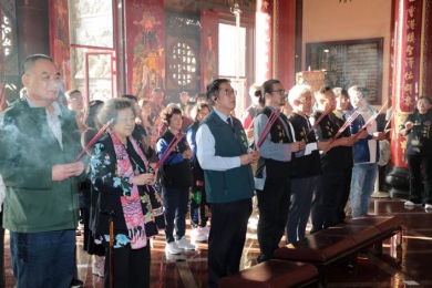 黃偉哲迎駕北港媽祖 盼庇佑將軍、北門災後平安復原