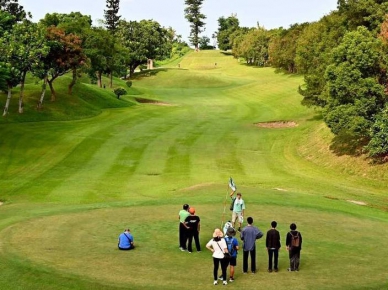 高雄果嶺公園挨批連打羽球、跑步都不行公園處表示保全人員認知錯誤