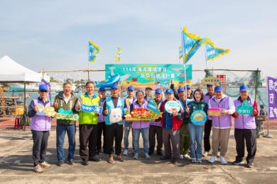 漁蚵攜手放流 永續艦隊啟動海洋共生新篇章