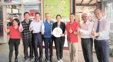 雲林古坑長盛酒莊負責人陳俊源退役返鄉創業 國軍退輔會副主委陳進廣等人拜訪 盛讚釀酒達人陳俊源農業創生典範！