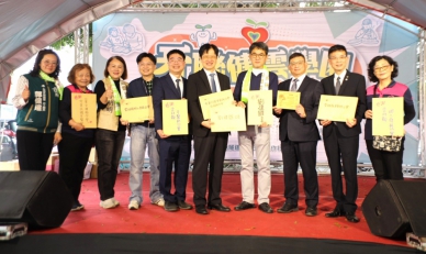 牙聯健雲學園114學年成果發表會熱鬧登場 立委劉建國長期照護弱勢學童 感謝牙醫界攜手守護孩子未來〜