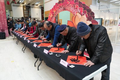 馬年行大運 中市文化場館1月24日 名家揮毫贈春聯迎新春