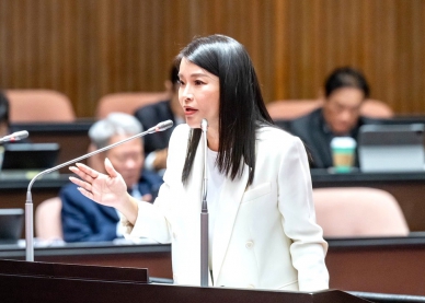 雲林立委張嘉郡：雲林高鐵班次不足 運量被低估 籲請新車到位後達每半小時一班車！