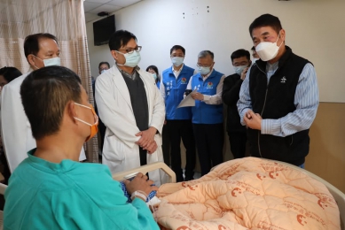 高哲翰講座教授回應苗栗縣長鍾東錦「非常時刻，勇於用槍，是必要之惡」