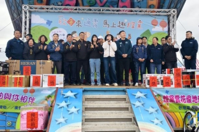 焢窯樂 通霄鎮公所「欣年來通霄 馬上趣焢窯」活動 數千民眾樂開懷