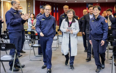 春安工作首日部長慰勉保五總隊勤務辛勞