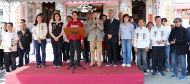 總統賴清德蒞臨永貞宮參拜發送新春福袋 縣長鍾東錦感謝總統改善苗栗財政問題