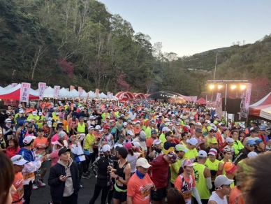 2026第三屆仁愛鄉賽德克櫻花季馬拉松 仁愛警加強交通疏導