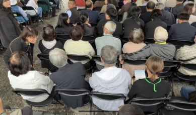 追憶228罹難者竟演奏「情歌」家屬不滿抗議