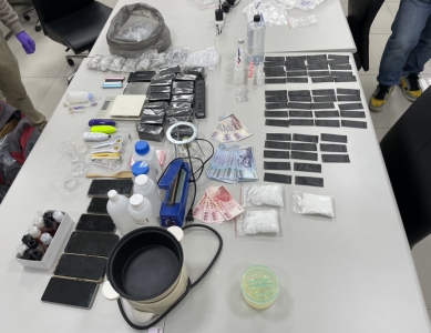 通緝犯擁槍枝涉販毒    警犁庭掃穴逮獲送辦