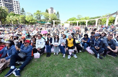 音樂饗宴 頭份市舉辦「民歌野餐音樂會」 縣長夫人陳美琦與鄉親同樂
