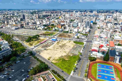嘉義市原建國二村、復興新村重劃區抵費地全數標脫 17封搶一標 平均溢價率約61%！