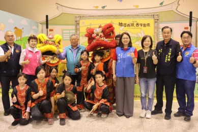 農業文化饗宴 副縣長賴香伶出席西湖柚花藝術節 與民同樂