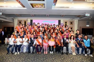 向母親致敬！太平區舉辦模範母親表揚活動