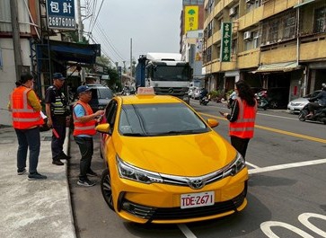 維護追隨媽祖香客權益！中市交通局：計程車未跳表收費最高罰9萬元