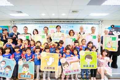 腸病毒疫情5月升溫市長陳其邁宣導正確洗手防疫