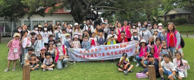 家扶溫媽媽服務隊，邀70名親子到「苗栗飛牛牧場」體驗農場生活。（照片家扶提供） 　