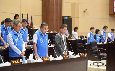 議員廖英利徐筱菁翁杰質詢　縣長鍾東錦指示降低暫封高灘地棒球場衝擊