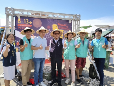 東石鱻蚵文化節蚵農體驗生態導覽 最有味道海味開席宴辦桌呷海味