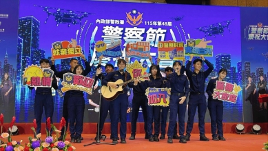 台灣華報卓金榜社長團隊祝全台辛勞波麗士大人警察節快樂！高哲翰專文
