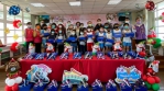 桃園圓夢協會與愛心人士採購1512雙新鞋，贈給彰化77所學童。（照片縣府提供）