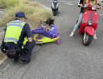 八歲男童騎妞妞車至快車道旁  清水警方以警車送返家