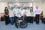新北中華上永好讚會捐百輛輪椅 洪秘書長贈感謝狀表謝忱