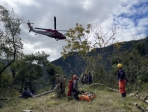 空中救援｜台大登山社學生跌落咲咲山谷重傷，搜救人員救援成功！