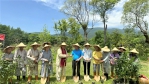 世界地球日｜瑞穗有機生態農場邀請瑞穗鄉長吳萬德、機要秘書黃玲雯，種茶造林、利益世人。