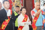 東勢東興宮「太子爺」造福鄉里 盧市長贈匾「澤厚民豐」肯定慈善力量