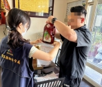 守護市民用油品質安全 防堵偽冒油品流向餐桌 中市食安處強化食用油脂專案稽查