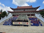 旗山孔廟舉辦啟蒙開筆禮讓幼稚園學童體驗傳統文化