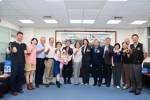 縣府表揚6位退休人員 許縣長祝福感謝期傳承經驗
